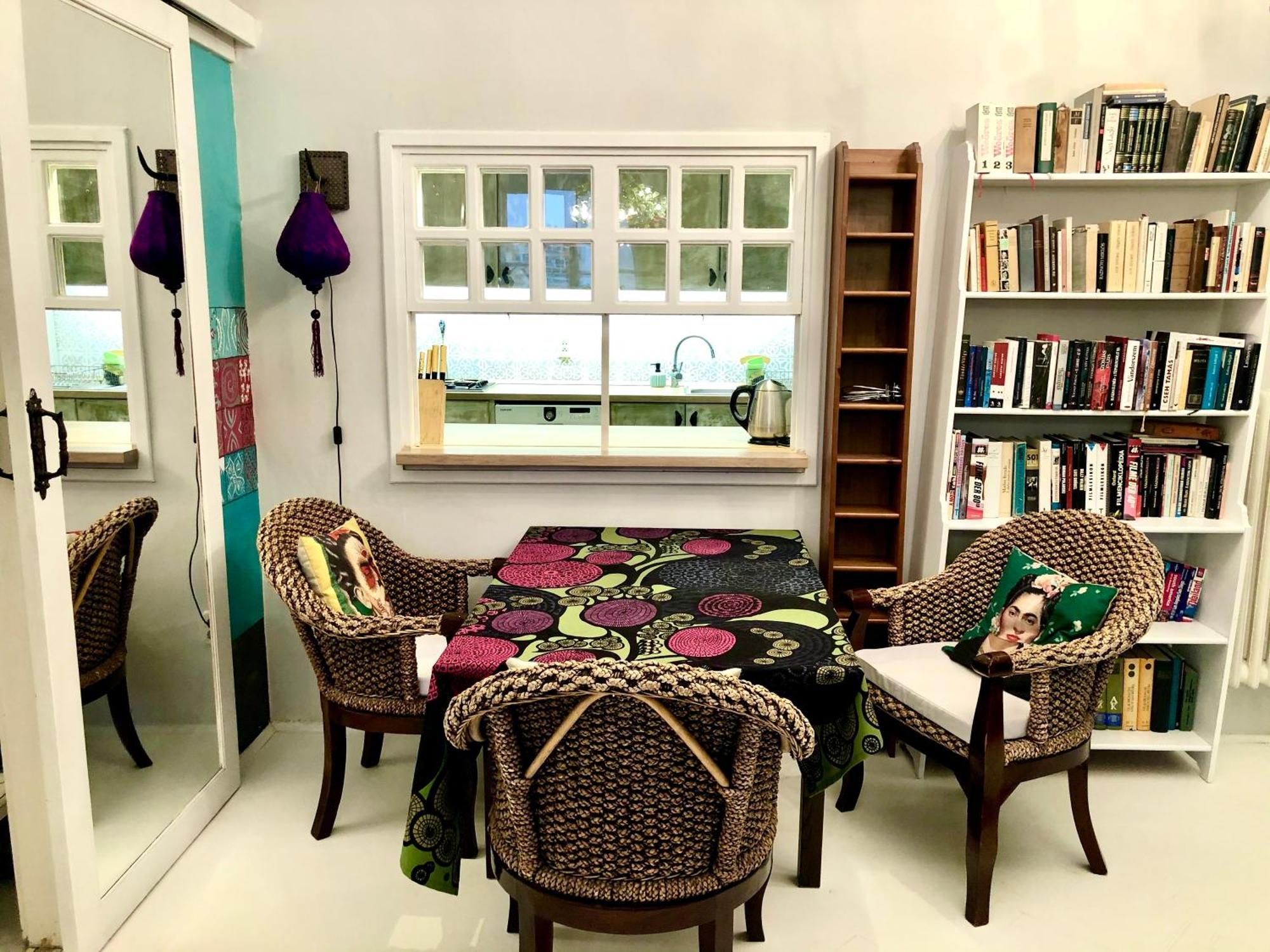 Szentkiralyi Art Studio Apartment Budapest Luaran gambar